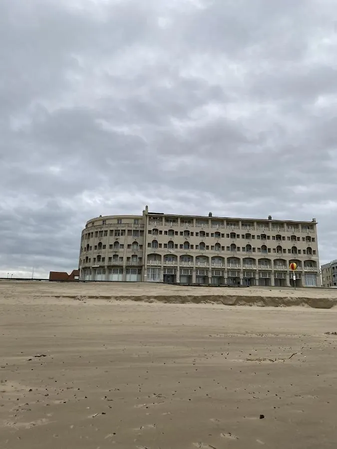 Prachtig Zeezicht Westcorner Apartment Middelkerke